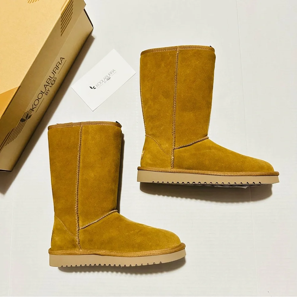 Koolaburra UGG Womens Koola Tall Boot Color Chesnut, Size 5 NEW